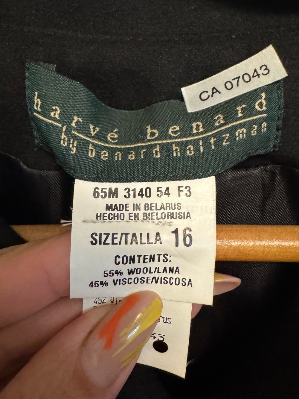 Harve Benard Black and Dark Green Label Women's Coat - Picture 4 of 5